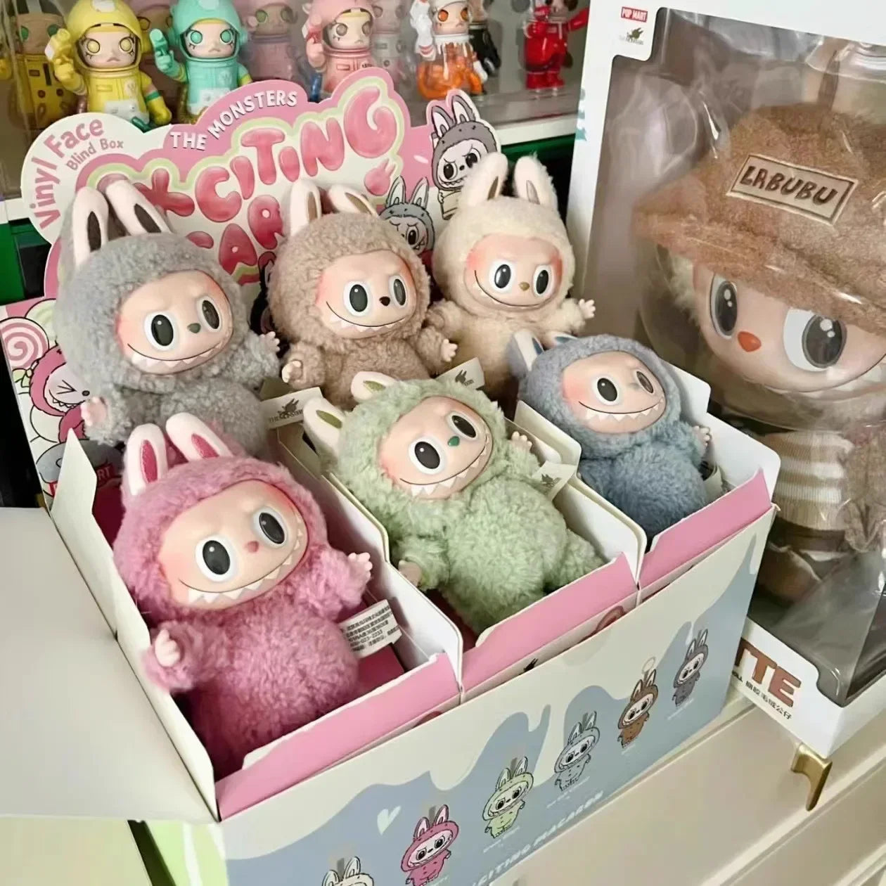 🎉 Figurine Anime Labubu – Monstre Party 17 cm (5.9 pouces)