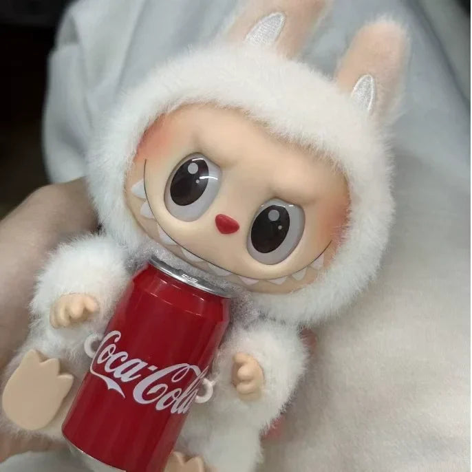 🥤 Figurine Labubu Popmart Coca-Cola – Édition Collector en Vinyle