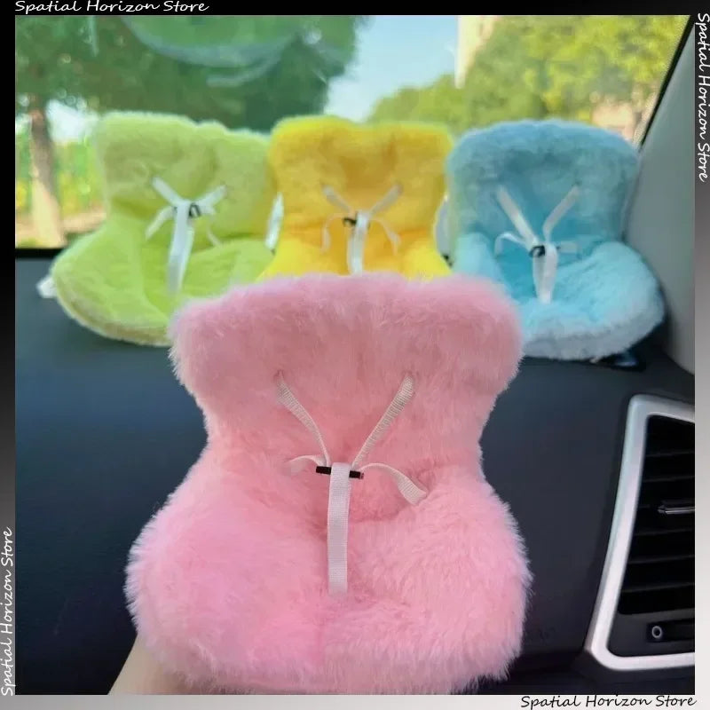 🚗 Mini Siège de Sécurité Kawaii Labubu – Pour Poupées de 15 à 17 cm