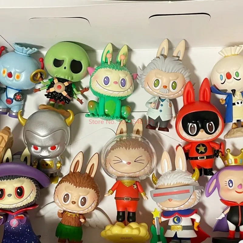 🚀 Labubu – Capitaine des Monstres de l’Espace – Figurine Anime POP MART