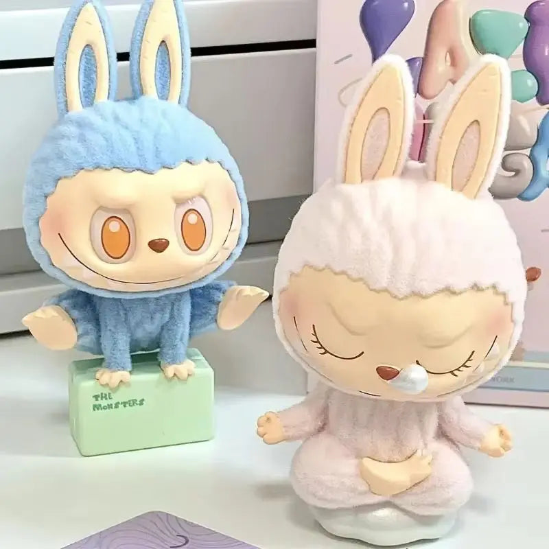 🧘 Figurine Labubu Lazy Yoga – Boîte Surprise Kawaii