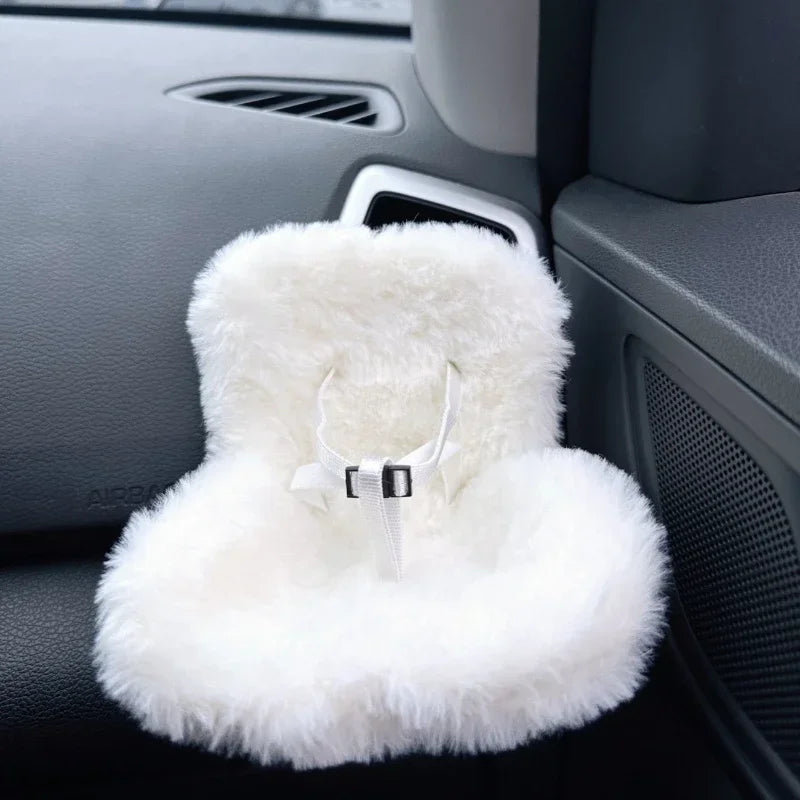 🚗 Mini Siège de Sécurité Kawaii Labubu – Pour Poupées de 15 à 17 cm