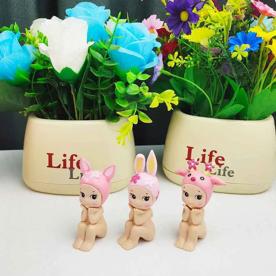 🌸 Figurine Mini Hippers LABUBU – Édition Cherry Blossom
