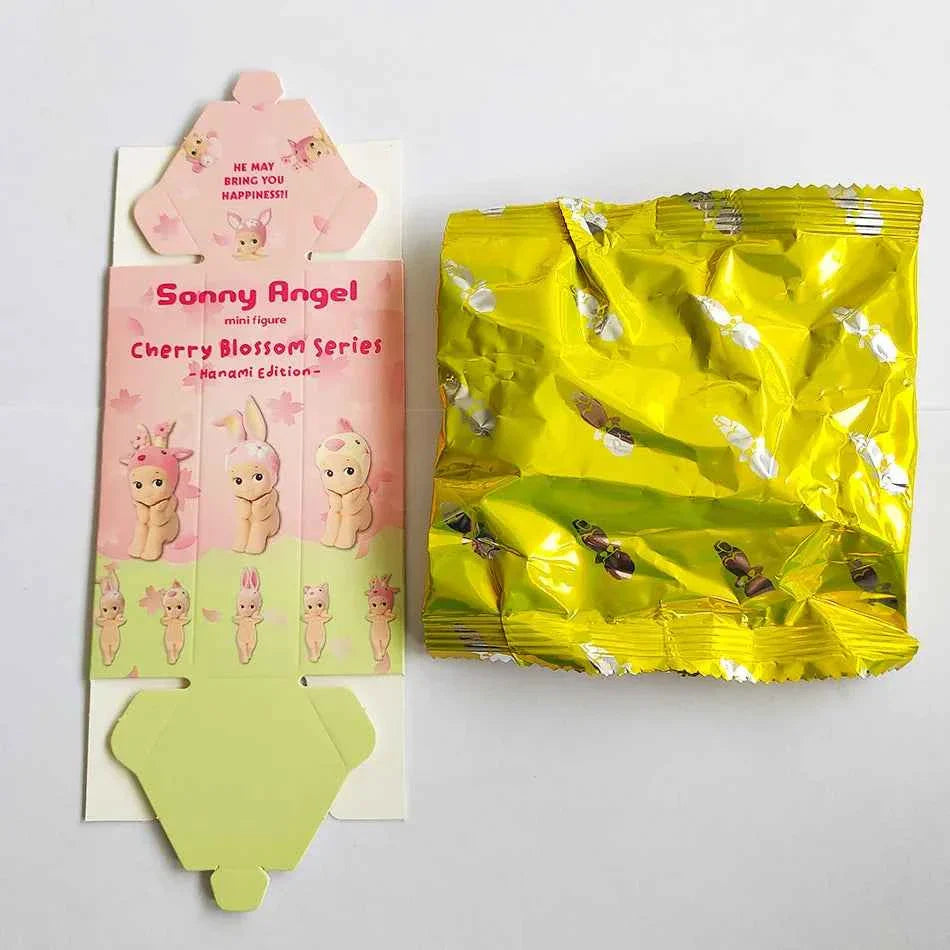 🌸 Figurine Mini Hippers LABUBU – Édition Cherry Blossom