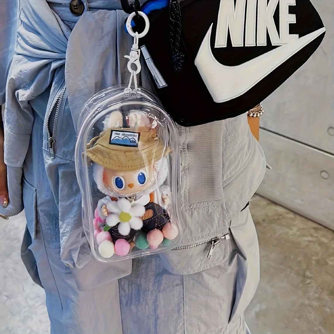 🎒 Labubu Sac Jardin Secret – Le Cocon Transparent pour Vos Compagnons de Cœur