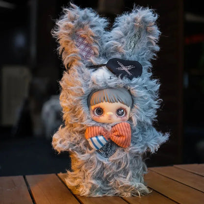 🌲 Peluche Kawaii Maymei V2 – Série Dark Forest | Décor de Bureau Mystérieux