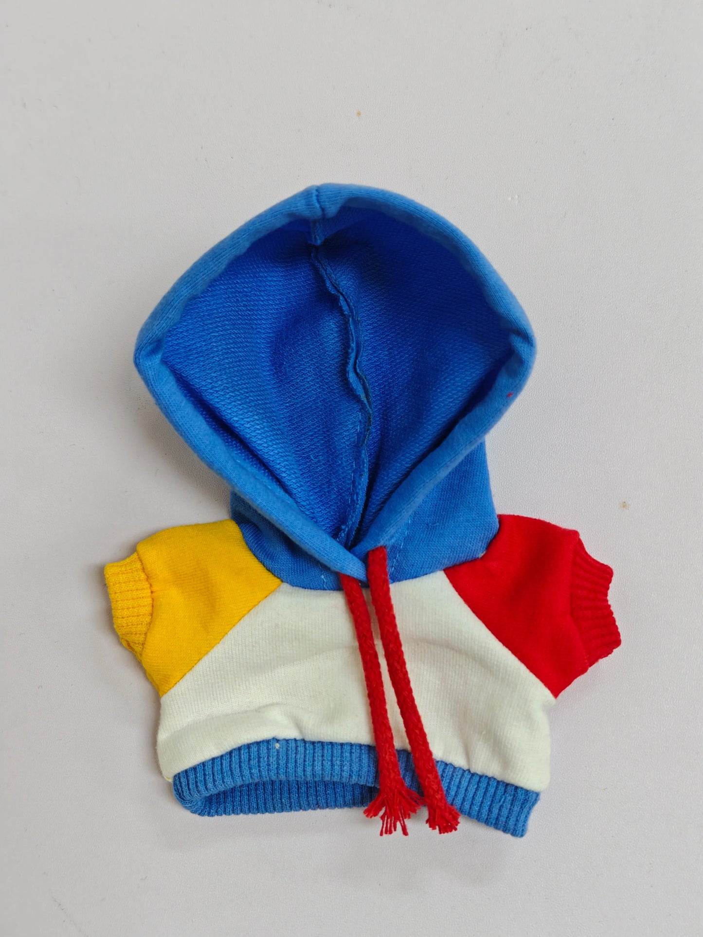 👖💙 Overalls en Denim pour Poupée Labubu – 17 cm de Style et d’Aventure !